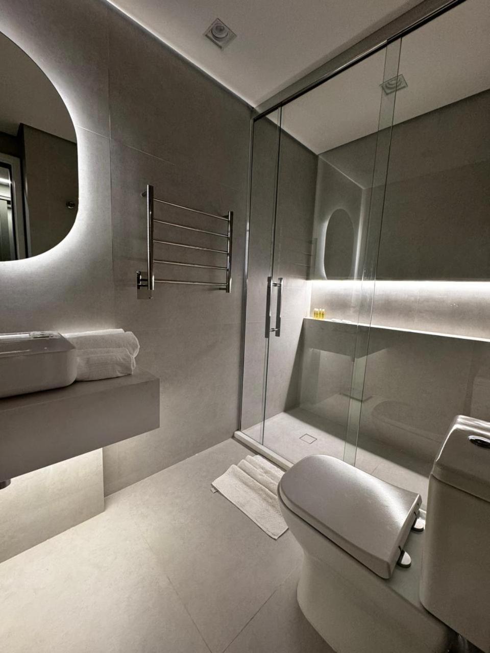 Arqsuites Wynd Berrini Wtc Sp - New Private Hotel